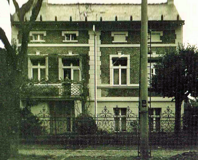 1910